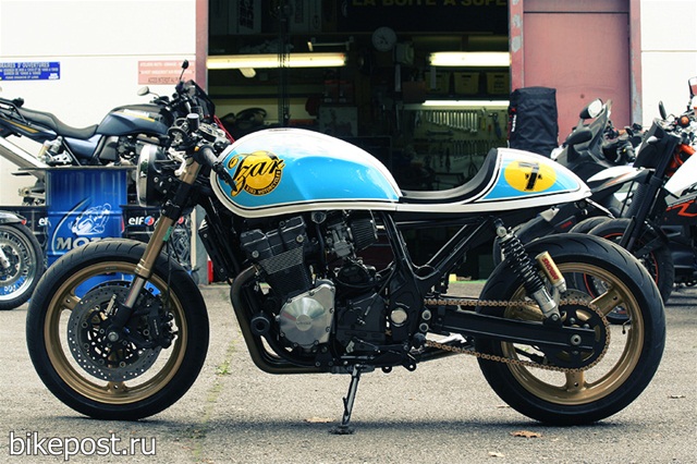 Мотоцикл Suzuki Tzar Cafe Racer