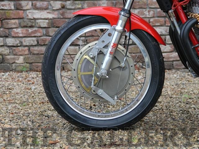 Мотоцикл Benelli Sei 1981