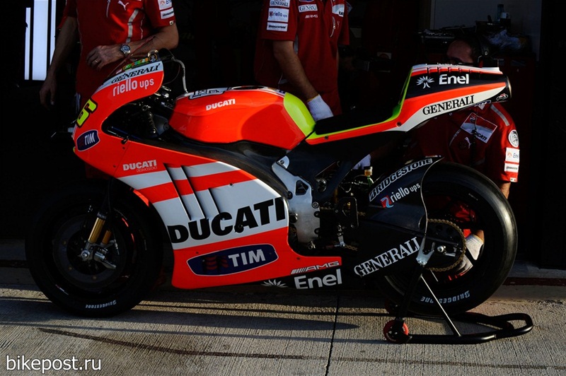 Карлос Чека помогает с развитием  Ducati Desmosedici GP12