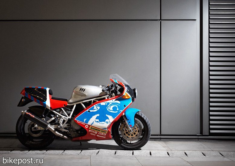 Мотоцикл Death Spray Paranoia на базе Ducati 900SS