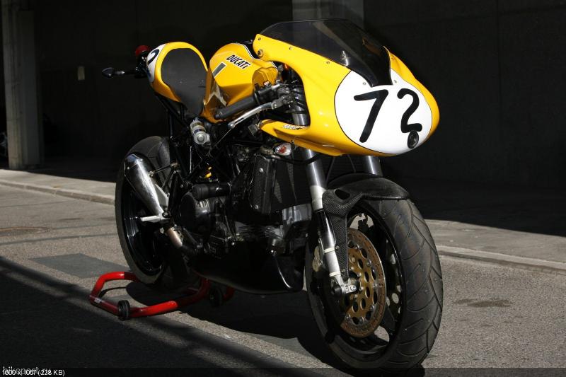 Мотоцикл Sport 944  на базе Ducati ST2